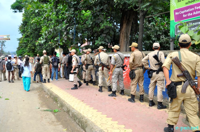 CC and Johnstone   Students clash with Police while demanding Inner Line Permit System in Manipur :: 28 June 2013
