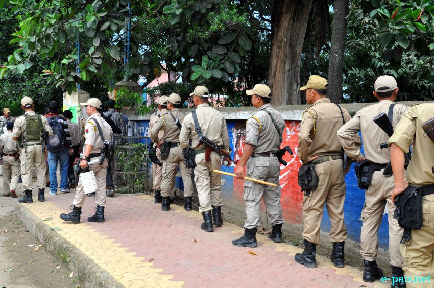 CC and Johnstone   Students clash with Police while demanding Inner Line Permit System in Manipur :: 28 June 2013