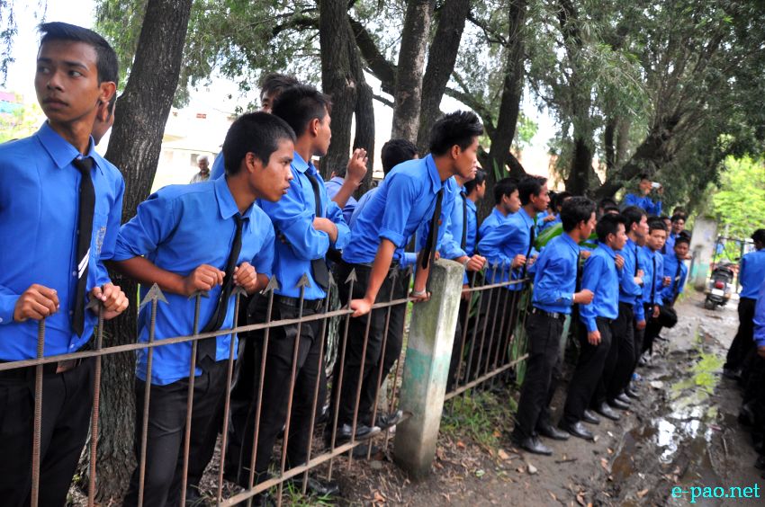 CC and Johnstone   Students clash with Police while demanding Inner Line Permit System in Manipur :: 28 June 2013
